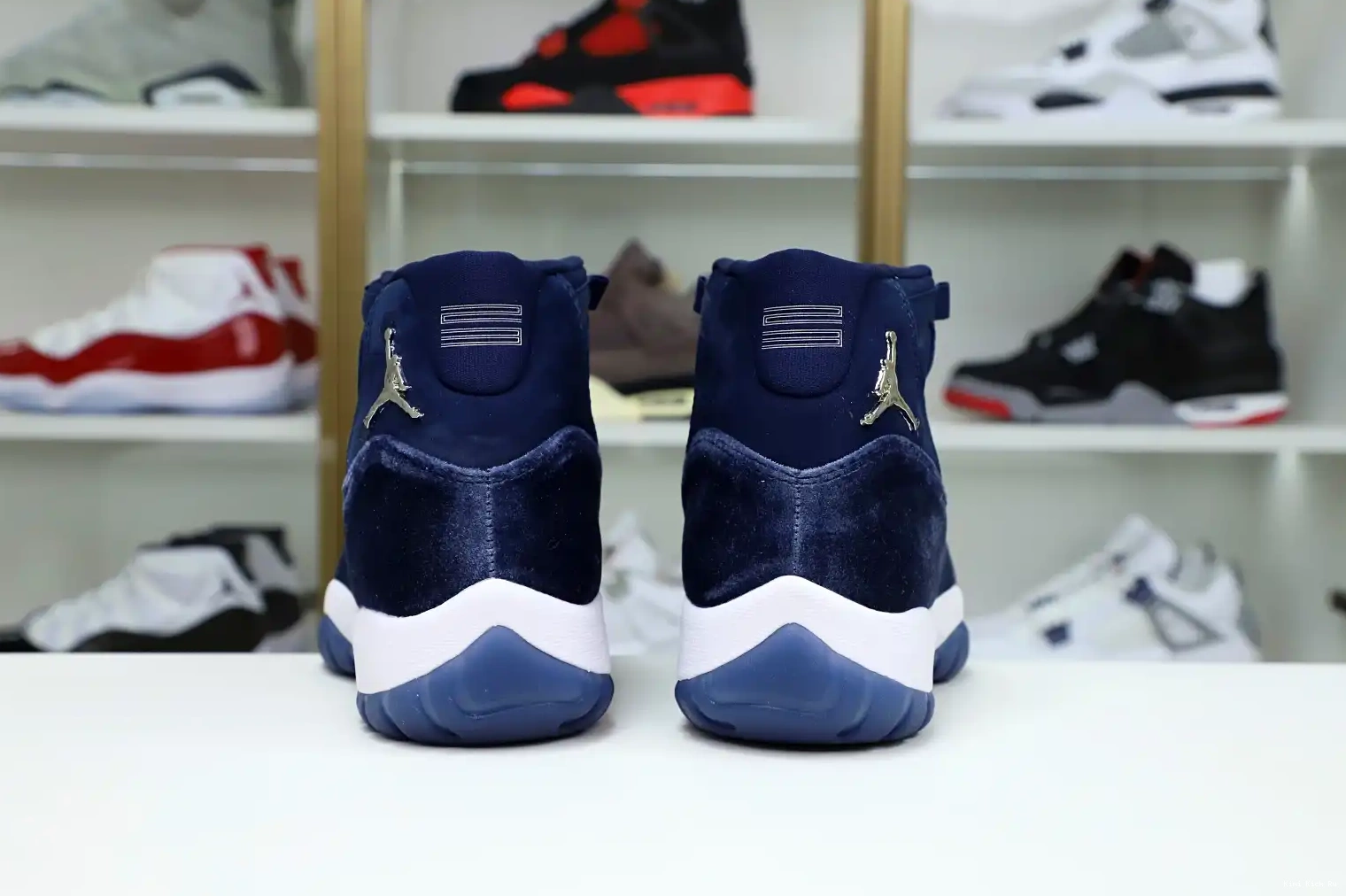 Kimikick MIDNIGHT NAVY RETRO JORDAN AIR 11 0823